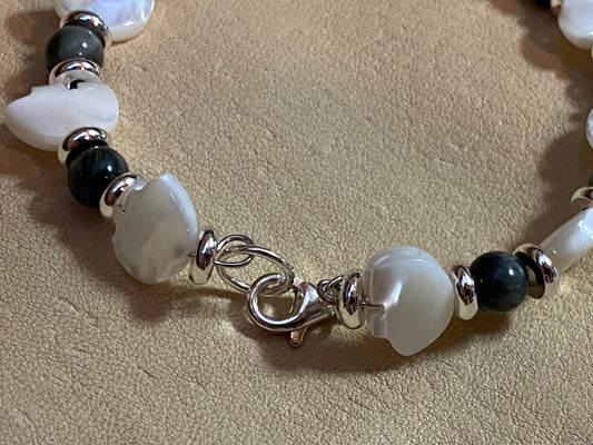 White Troca Shell Bear Beads & Hawks Eye Beads Bracelet