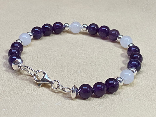 Amethyst & White Jade Bracelet