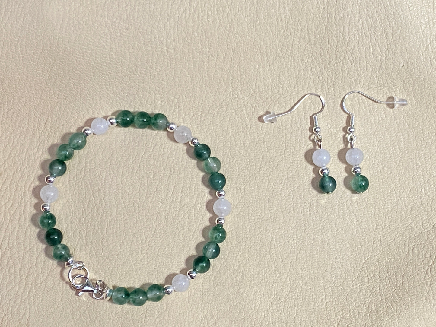 Forest Green Cloudy Malaysian Jade & White Jade Bracelet & Earrings Set